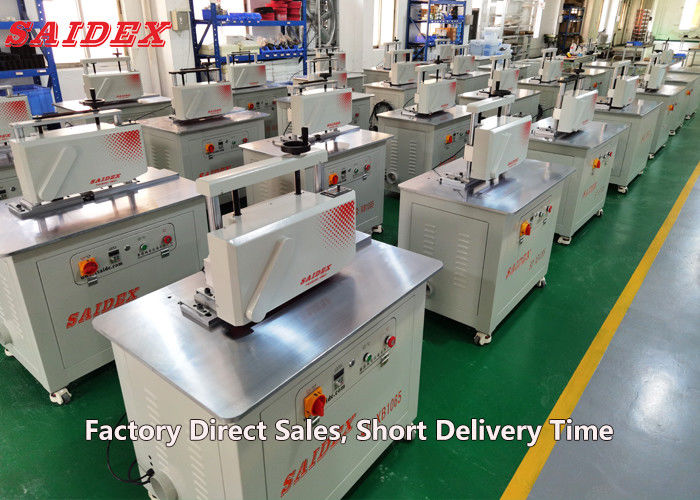 2.5kw 10A ماشین تراش آکریلیک الکتریکی طول 1000mm 250kg ماشین کوچک 45 درجه چرخدار گرد