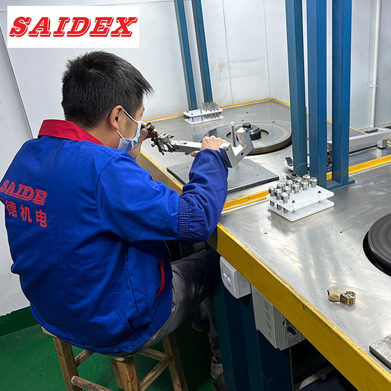 دستگاه برش آکریلیک برای ورق های عایق شده ترموپلاستیک ماکرومولکولی مانند آکریلیک، PMMA، POM و غیره